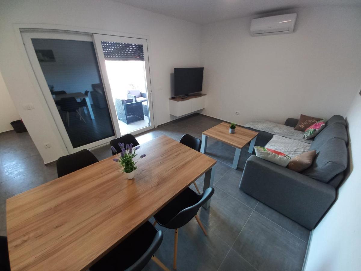 Apartment Martina ヴィル エクステリア 写真