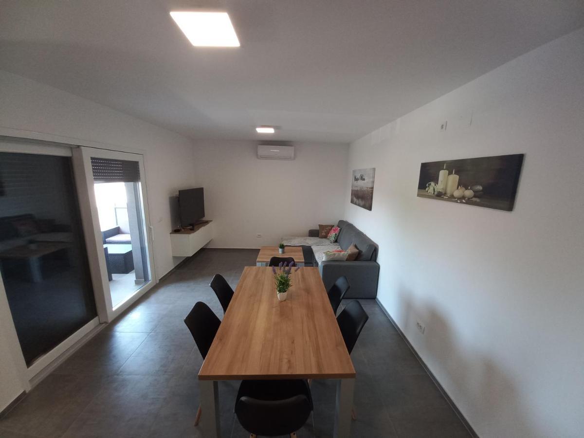 Apartment Martina ヴィル エクステリア 写真